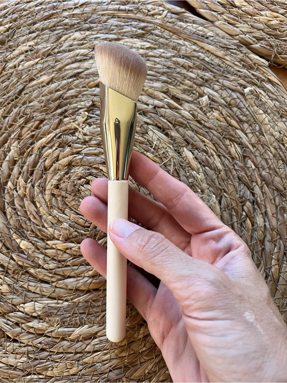 Rare Beauty Angled Foundation Brush in Cream Handle with Gold Ferrule